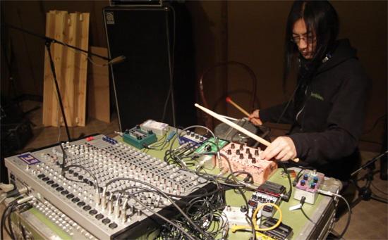 Masami Akita, conhecido como Merzbow, é o maior nome do noise japonês