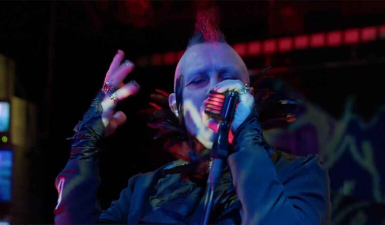 Plasmata Lança Cover de ‘Tattoo Vampire’ Antes da Turnê Imperfect Waves